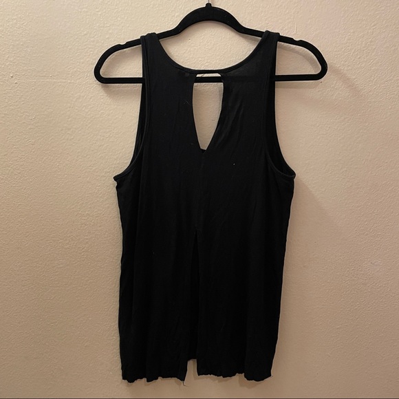 Real clothing Black Flowy Sleeveless Tank Top size S - Picture 3 of 8